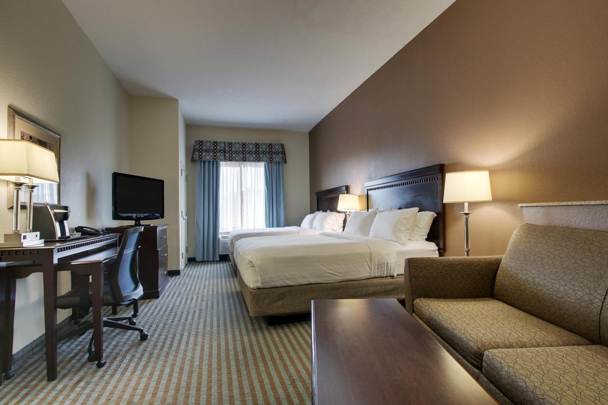 Holiday Inn Express Leland - Wilmington Area By Ihg Exterior photo